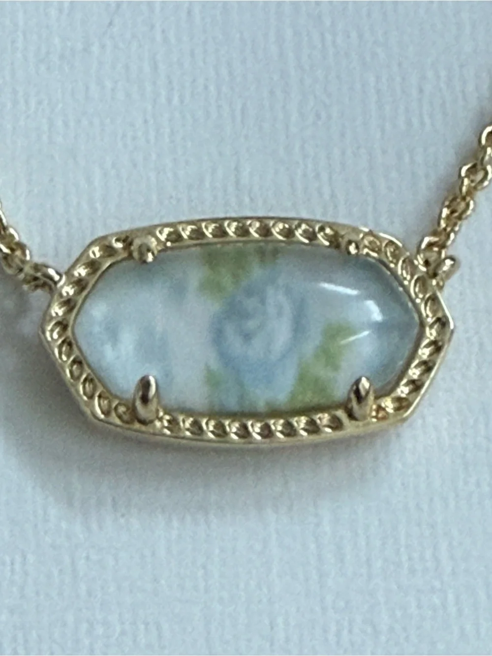 💛KENDRA SCOTT LOVE SHACK FANCY NECKLACE💛